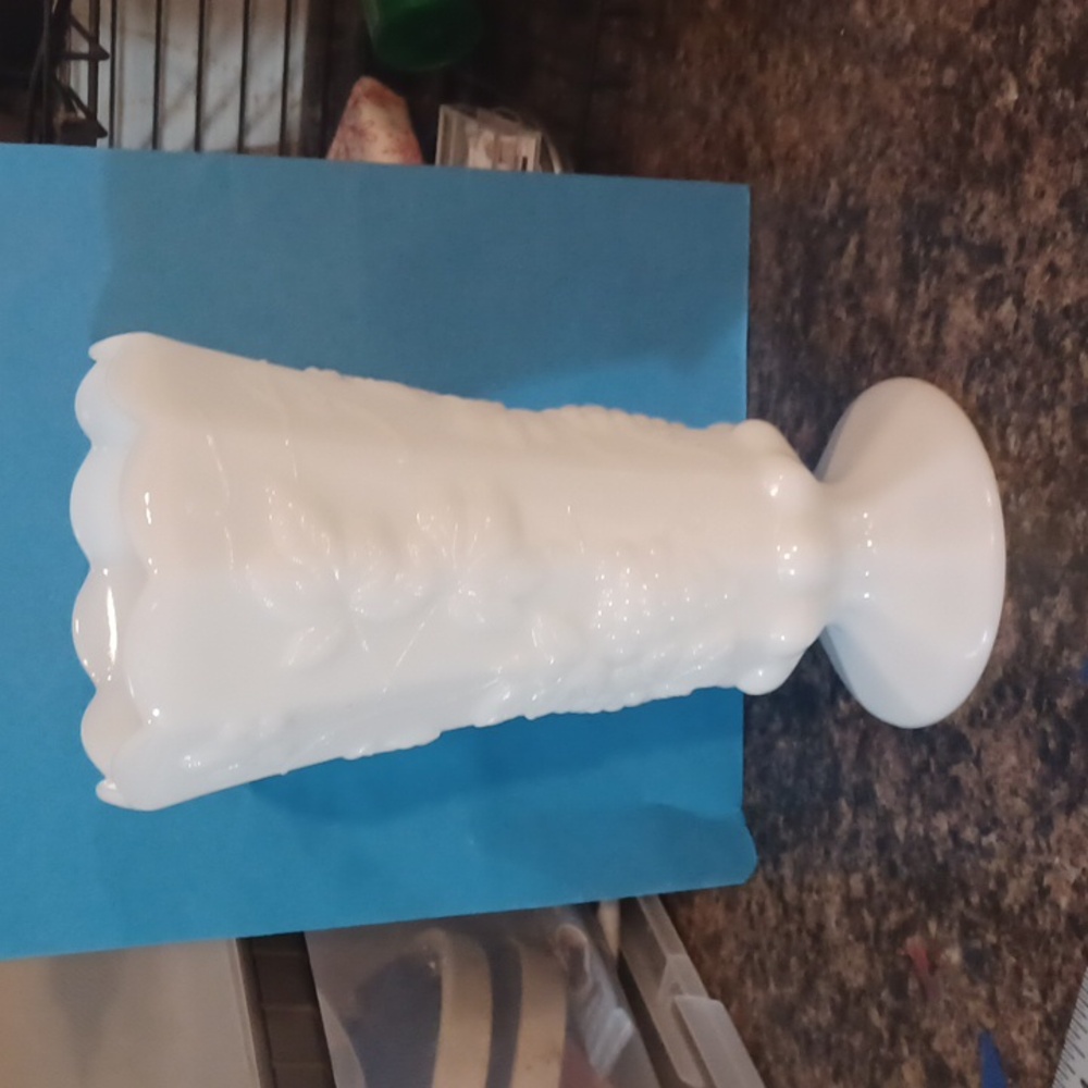 Westmoreland Milk Glass Paneled Grape Design Vase Fluted Scalloped Top VTG 9.25”